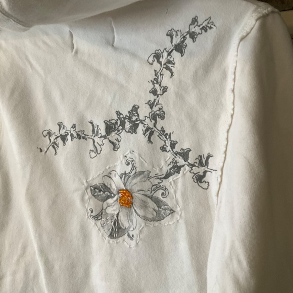 One World Special Issue Zip-Up Large - Picture 6 of 9